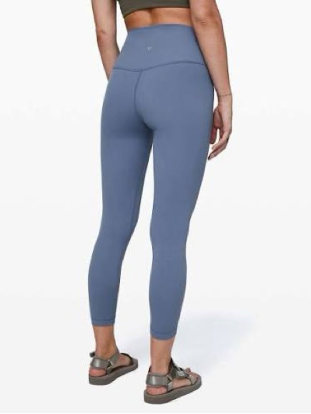 Lululemon Align Pant 25"
Oasis Blue Size 10 - Picture 2 of 8
